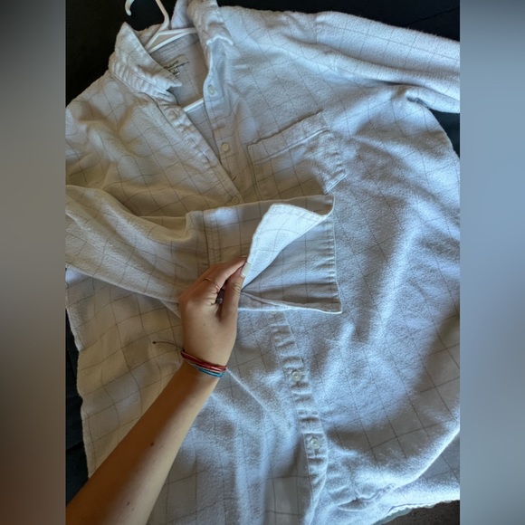 Flannels - Picture 2 of 9